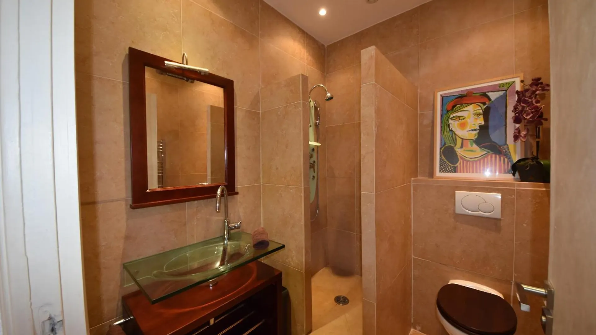 Mv Gallery Collection, Beau Bourgeois Vue Mer Cannes 0*,